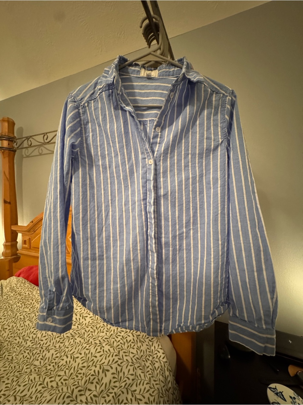 HAVE Los Angeles Light Blue & White Striped Button Down Top Size Small